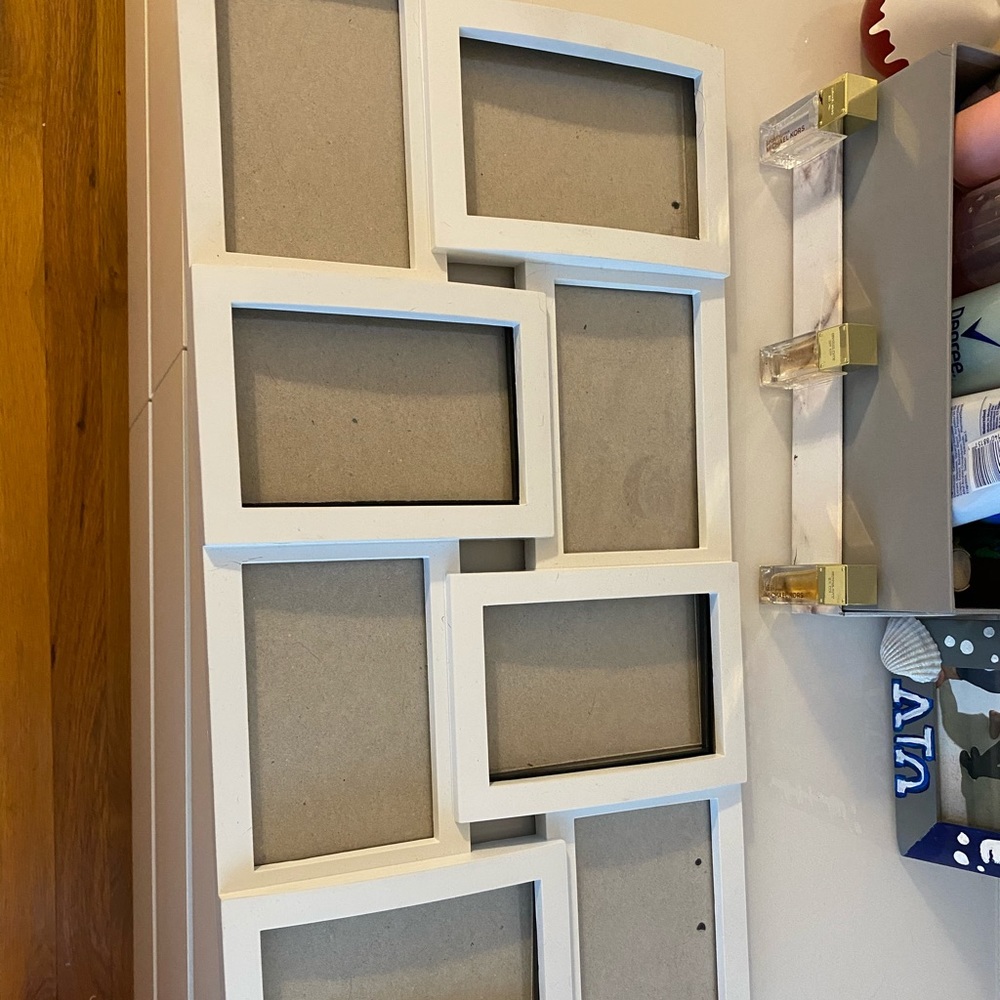 White picture frame